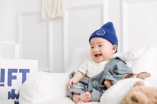 怀化宝宝眼睛红红的 怀化宝宝眼睛红红的